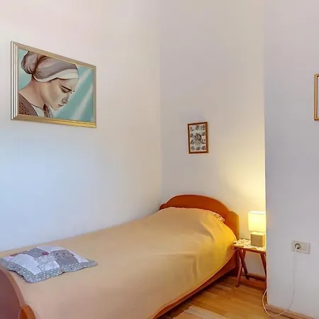 Cunski 3*