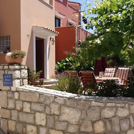 Cunski ゲストハウス 3*