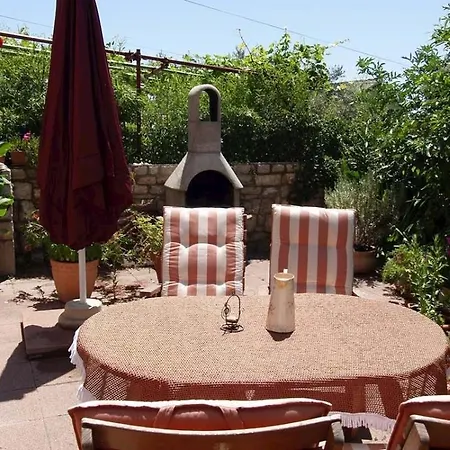 ゲストハウス Cunski Čunski